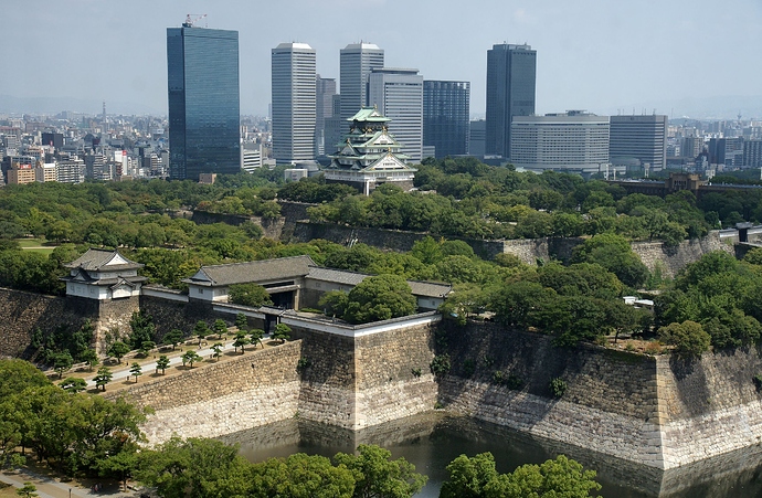 Osaka_Castle_02bs3200