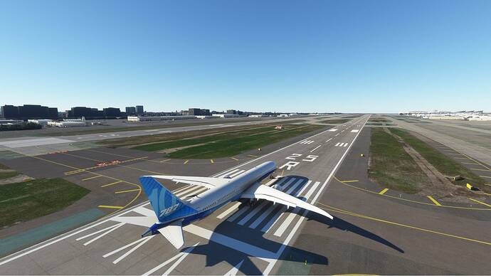 B787-At-KLAX-25R