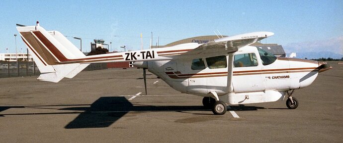 19860504 TAI NZCH Air Chathams S Lowe