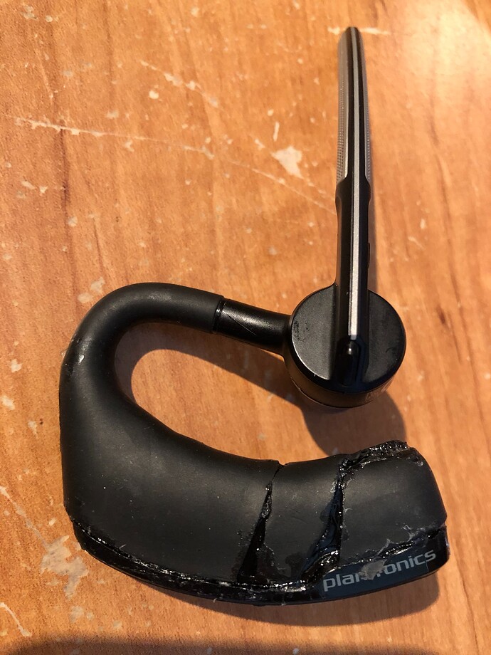 Plantronics Voyager Legend Back side