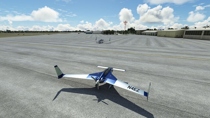 LongEZ Parked KLNA Lantana Florida