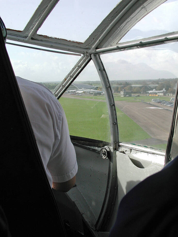 PA270274 - Duxford Finals