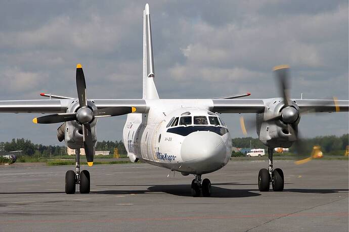 UTair_Cargo_Antonov_An-26