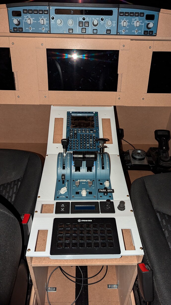 PXL_20250806_193056705