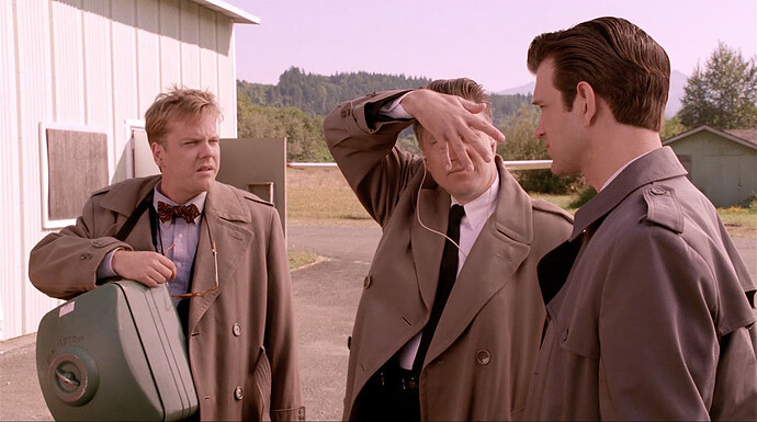 22_TPB_Loc_WA_PortlandAirport_SamGordonChetFederal