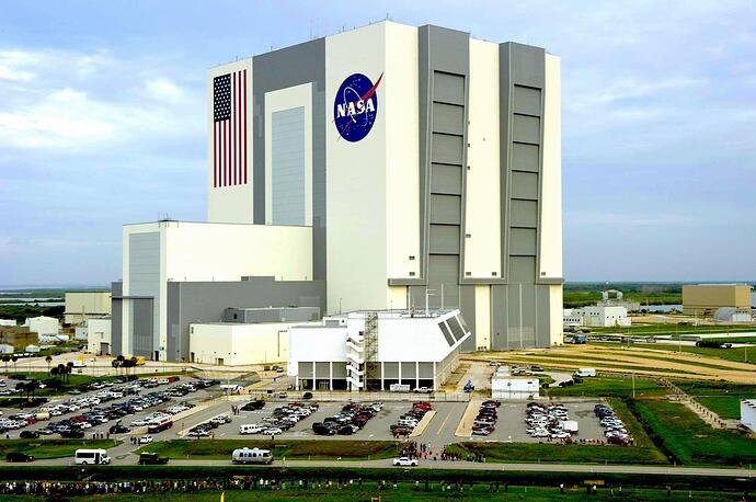 VAB_exterior_and_LCC