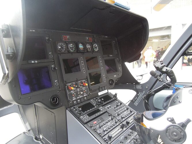 Eurocopter-EC135-Instrument-Panel-scaled
