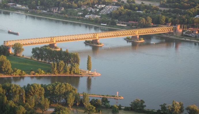 MainzTrainBridge
