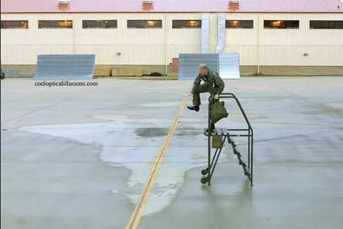 Invisible_b59e29_38292